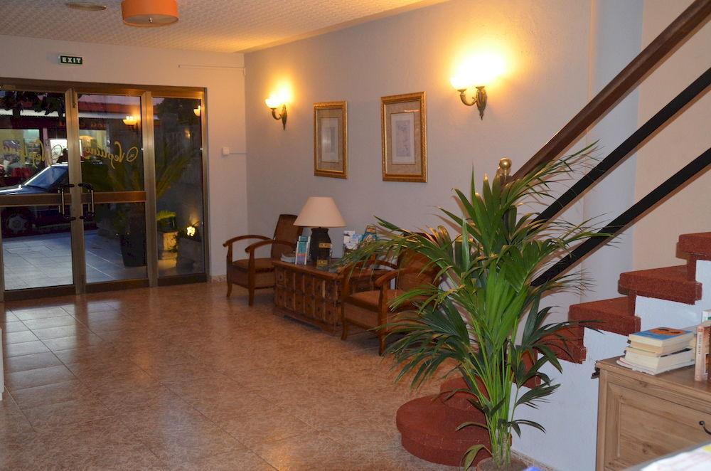 Hostal Neptuno Caces Exterior foto